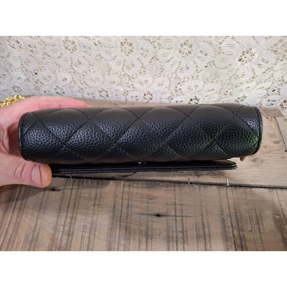 NWOT Daisy Fuentes Small Black Quilted Purse Wallet With Gold Chain - Picture 6 of 10
